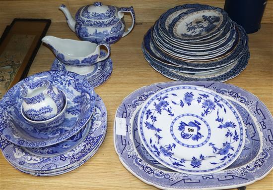 A quantity of Spode Italian pattern blue and white china and Old Willow blue and white china